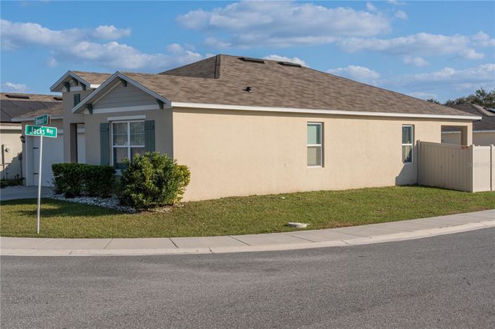 Image No.16-Propriété de 4 chambres à vendre à Davenport