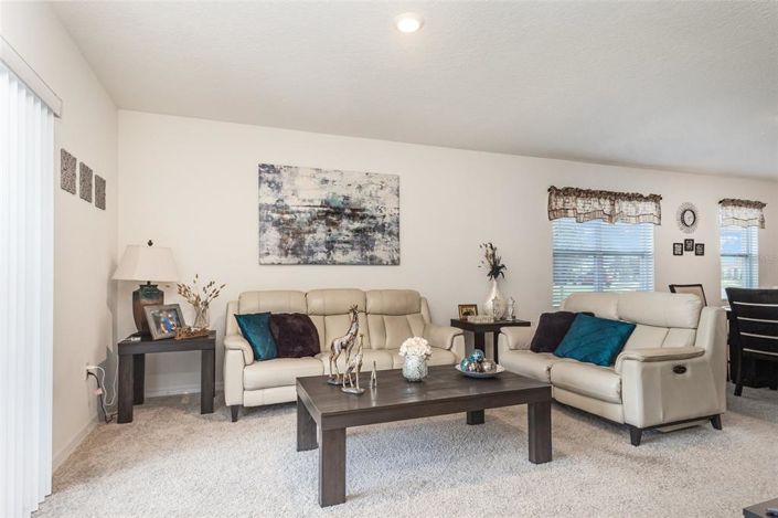 Image No.5-Propriété de 3 chambres à vendre à Davenport