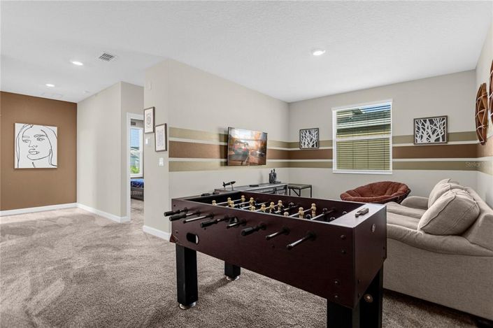 Image No.19-6 Bed Property for sale