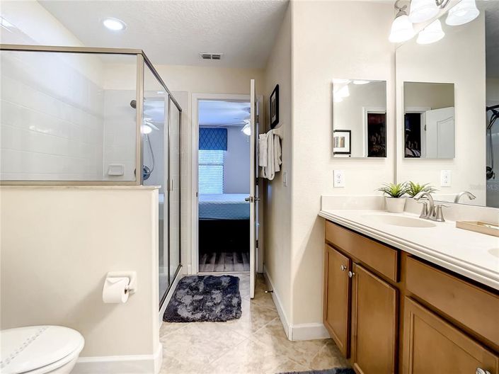 Image No.46-8 Bed Property for sale