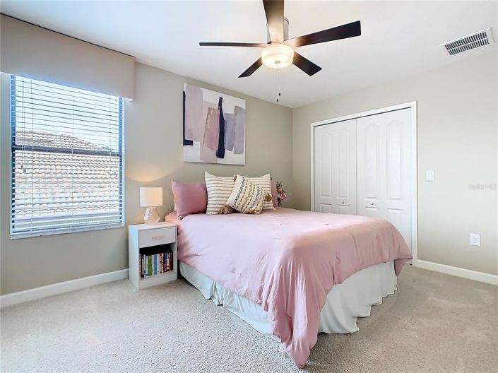 Image No.32-5 Bed Property for sale