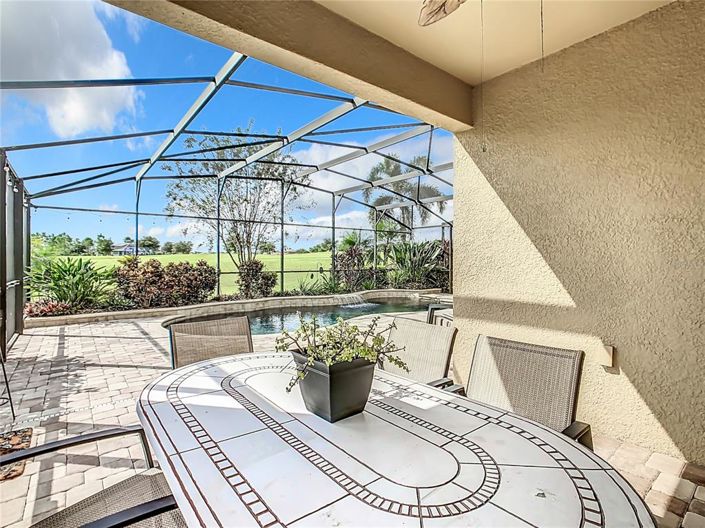 Image No.38-5 Bed Property for sale