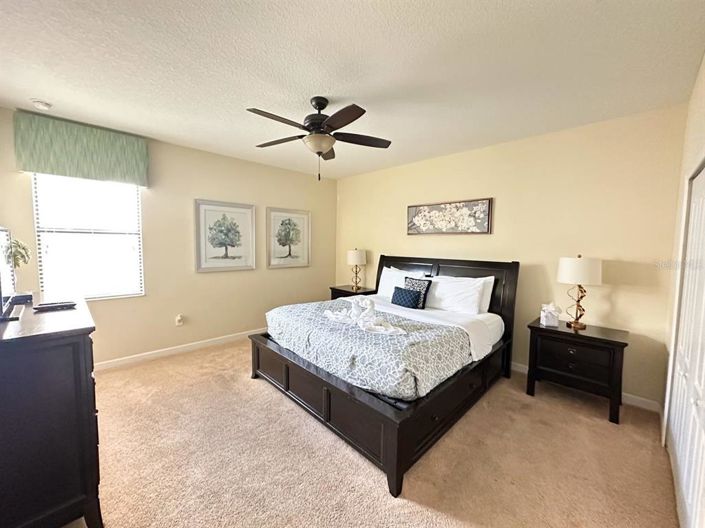 Image No.24-4 Bed Property for sale