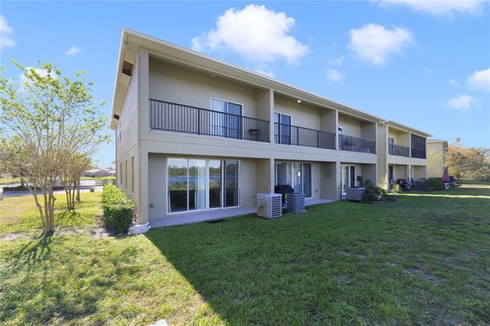 Image No.24-4 Bed Townhouse for sale