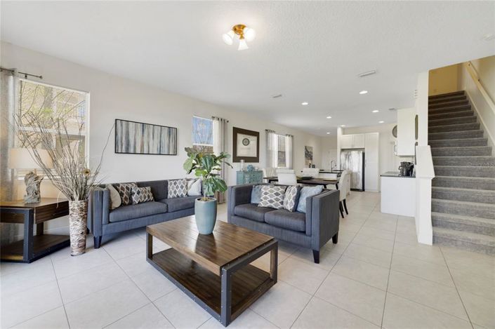 Image No.3-4 Bed Townhouse for sale