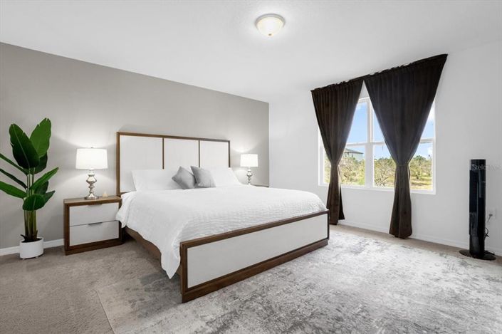 Image No.12-3 Bed Townhouse for sale