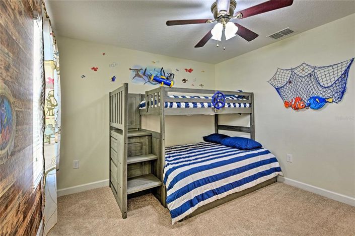 Image No.13-5 Bed Property for sale