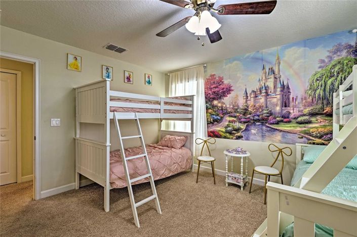 Image No.14-5 Bed Property for sale