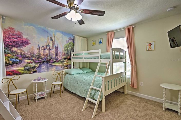 Image No.15-5 Bed Property for sale