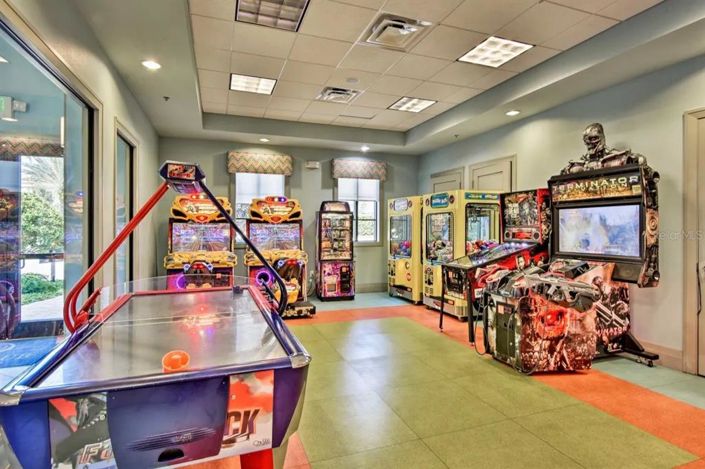 Image No.37-5 Bed Property for sale