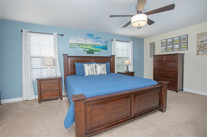 Image No.20-6 Bed Property for sale