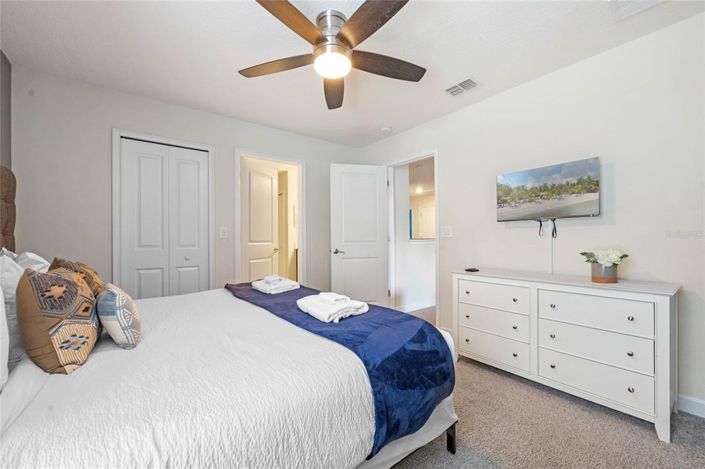 Image No.25-9 Bed Property for sale