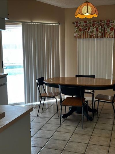 Image No.18-3 Bed Property for sale