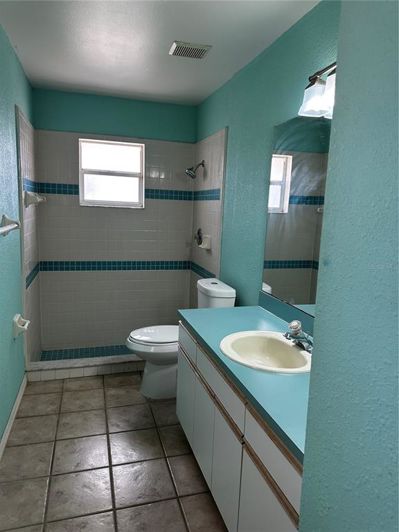 Image No.25-3 Bed Property for sale