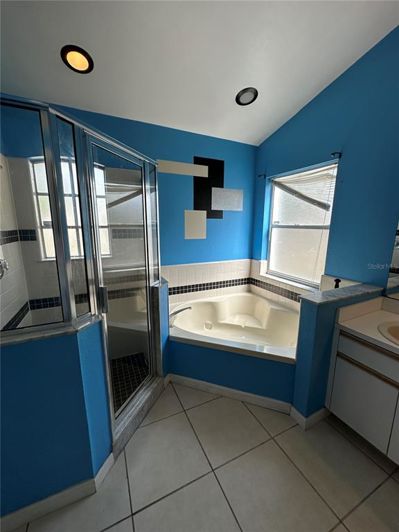 Image No.36-3 Bed Property for sale