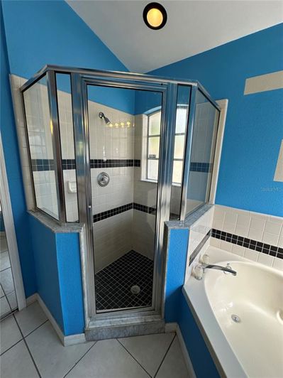 Image No.37-3 Bed Property for sale