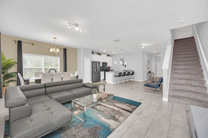 Image No.21-5 Bed Townhouse for sale