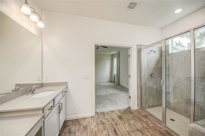 Image No.16-4 Bed Property for sale