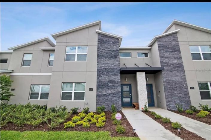 Image No.1-4 Bed Townhouse for sale
