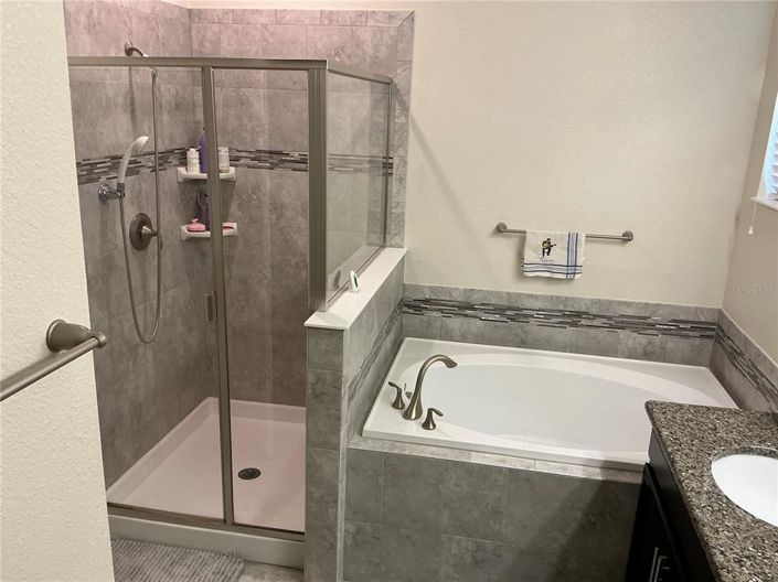 Image No.15-4 Bed Property for sale