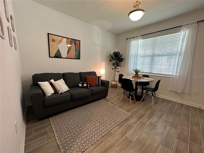 Image No.37-Propriété de 4 chambres à vendre à Davenport