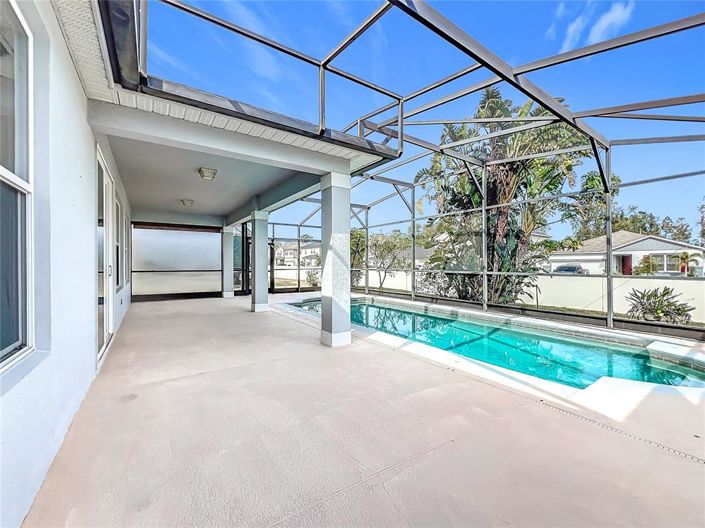 Image No.45-4 Bed Property for sale