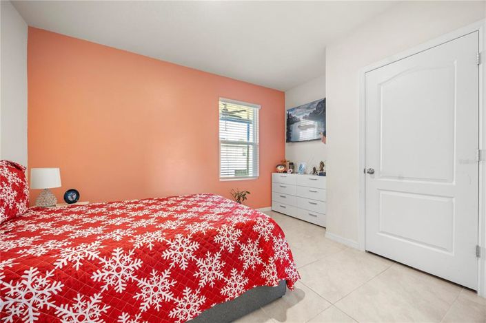 Image No.16-5 Bed Property for sale