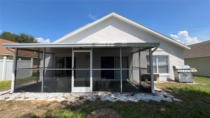 Image No.4-Propriété de 4 chambres à vendre à Davenport