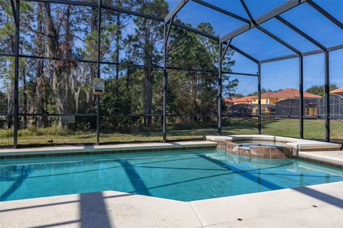 Image No.6-Propriété de 5 chambres à vendre à Davenport