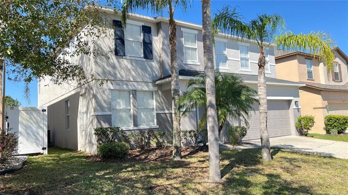 Image No.2-6 Bed Property for sale