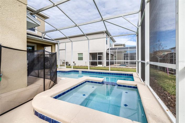 Image No.26-5 Bed Property for sale