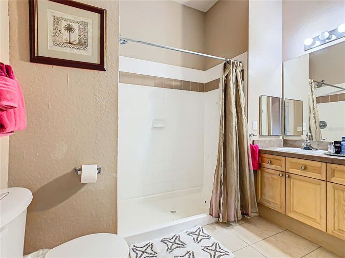 Image No.11-4 Bed Property for sale