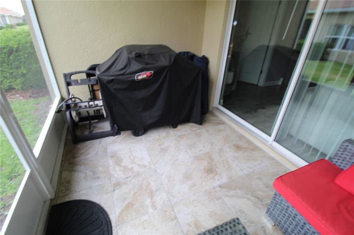 Image No.21-2 Bed Property for sale