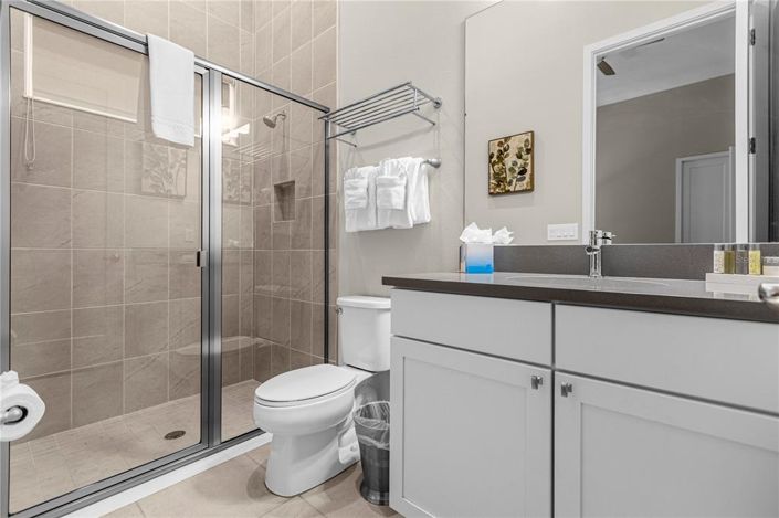 Image No.55-6 Bed Property for sale