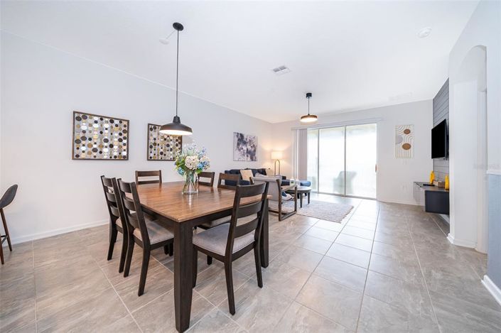 Image No.8-3 Bed Property for sale