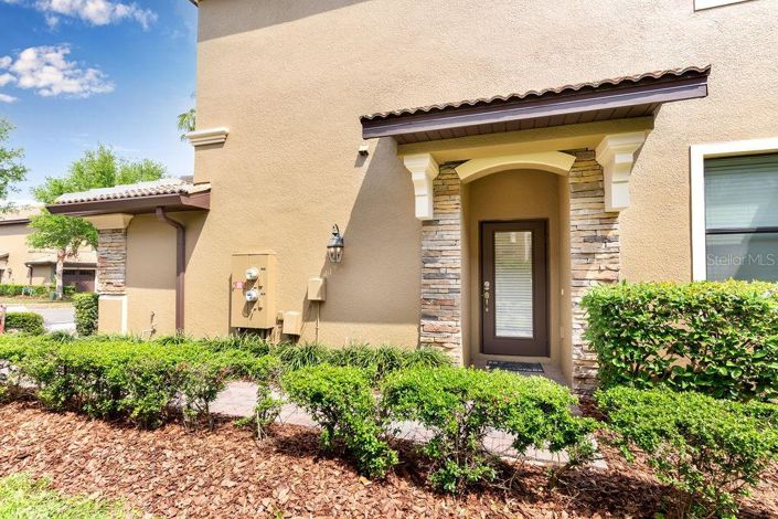 Image No.10-2 Bed Property for sale