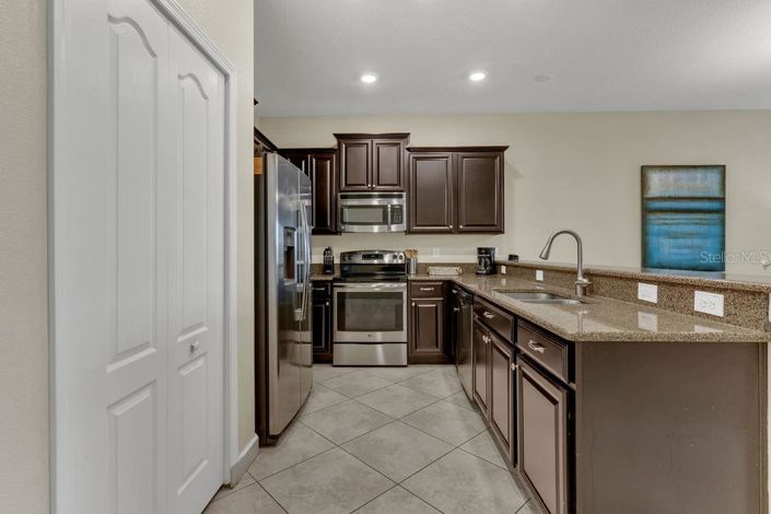 Image No.13-2 Bed Property for sale