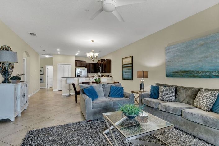 Image No.17-2 Bed Property for sale