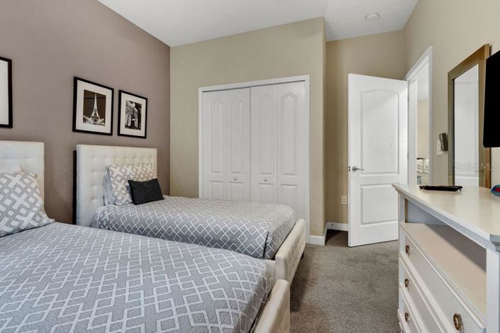 Image No.22-2 Bed Property for sale