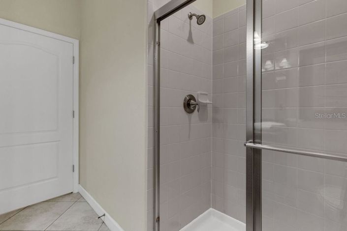 Image No.25-2 Bed Property for sale