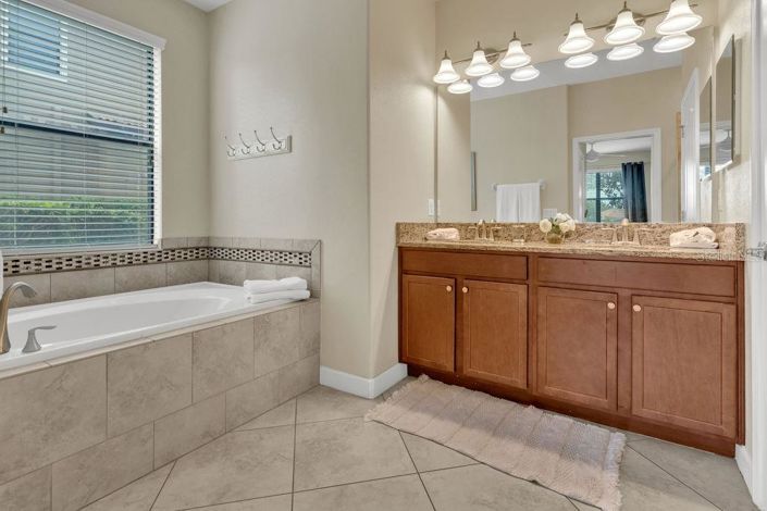 Image No.29-2 Bed Property for sale