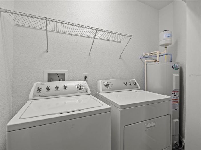 Image No.25-2 Bed Property for sale