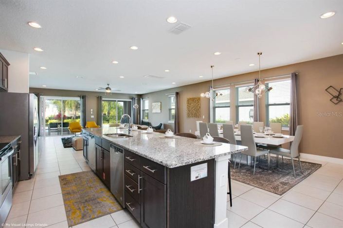 Image No.37-9 Bed Property for sale