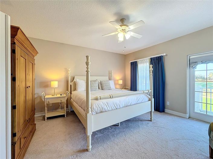 Image No.28-6 Bed Property for sale