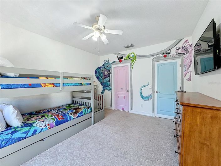 Image No.38-6 Bed Property for sale