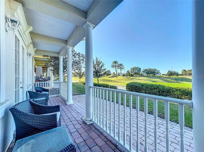 Image No.72-6 Bed Property for sale