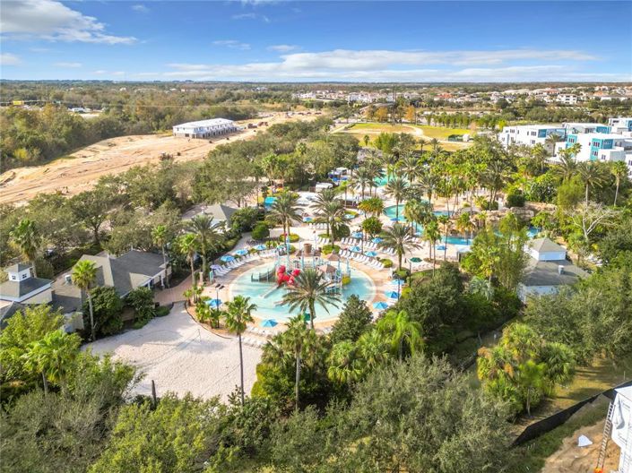 Image No.96-6 Bed Property for sale