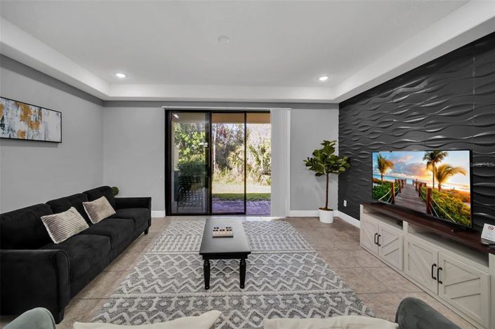 Image No.14-3 Bed Townhouse for sale