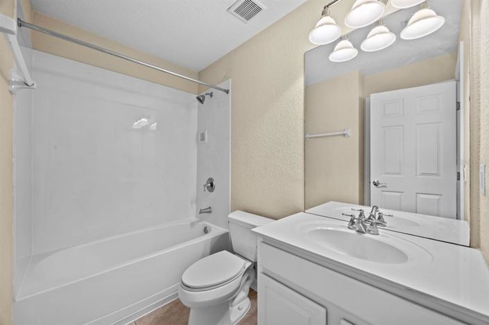 Image No.15-2 Bed Property for sale