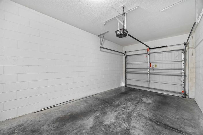 Image No.20-2 Bed Property for sale